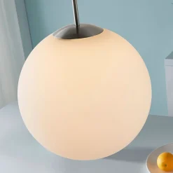 Lindby hanglamp Marike, Ø 35 cm, wit, glas, globe, E27