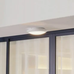 Lindby LED buiten plafondlamp Naira, wit, sensor, 30 cm, IP65