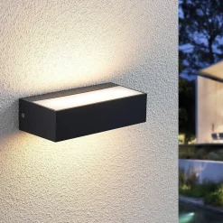 Lindby LED buiten wandlamp Nienke, 17 cm, zeewaterbestendig, IP65