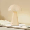 Lindby LED oplaadbare tafellamp Nevijo, beige, Ø20cm, USB, dimmer