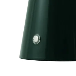 Lindby LED oplaadbare tafellamp Nevijo, groen, Ø20 cm, USB, dimmer
