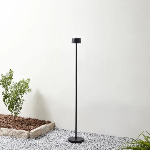 Lindby LED vloerlamp Isason, zwart, aluminium, Ø 11 cm