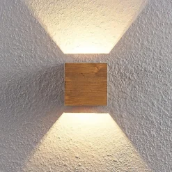 Lindby LED wandlamp Benicio, 11 cm, hoekig, hout
