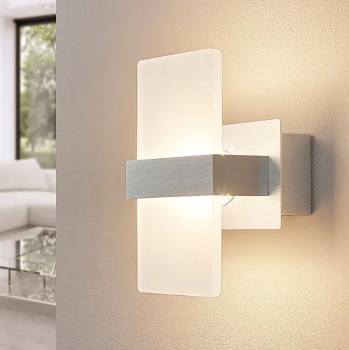 Lindby LED wandlamp Yorick, hoogte 18 cm, aluminium, wit, metaal