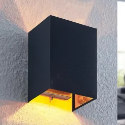 Lindby Lukani wandlamp, hoekig