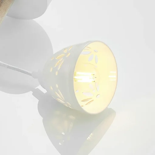 Lindby Pimana wandlamp met keramiekkap