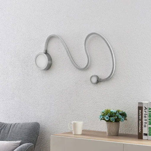 Lindby Rion LED wandlamp, nikkel