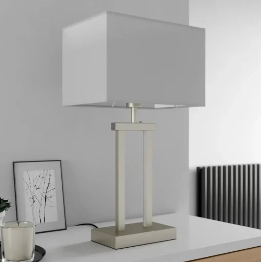 Lindby tafellamp Sigurd, wit, stof, hoogte 54cm, E27