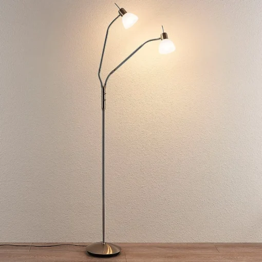 Lindby vloerlamp Gwendolin, 160 cm, nikkelkleurig, 2-lamps.