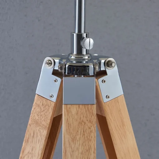 Lindby vloerlamp Katie, 162 cm, wit, textiel, hout, driepoot