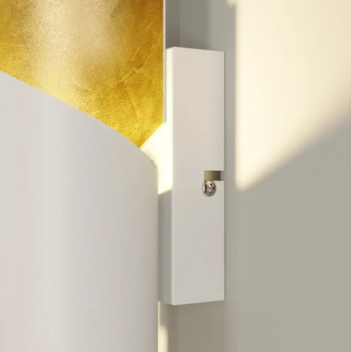 Lindby wandlamp Desirio, wit/goud, 24cm, metaal
