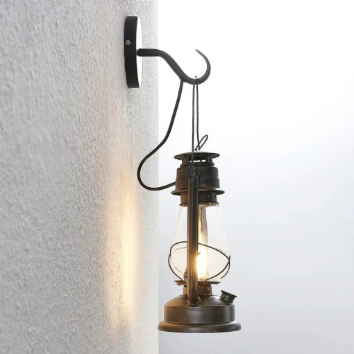 Lindby wandlamp Raisa, roestkleurig, metaal, lantaarn, E14