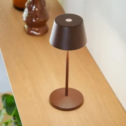 LOOM DESIGN LED oplaadbare tafellamp Modi Micro, IP65, corten