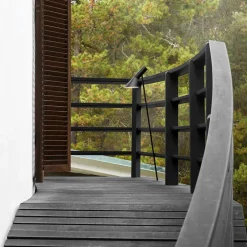 Louis Poulsen AJ Garden hoogte 95 cm voetplaat 830