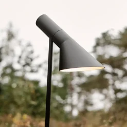 Louis Poulsen AJ Garden hoogte 95 cm voetplaat 830