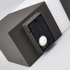 Lucande buitenwandlamp Kiran, sensor, grijs, IP44, E27