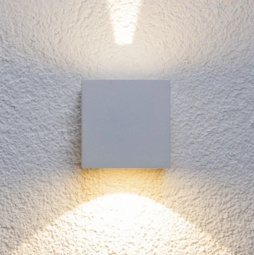 Lucande LED buiten wandlamp Jarno, wit, metaal, 9cm