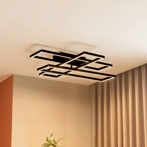 Lucande LED plafondlamp Tjado, 94 cm lang, zwart, metaal