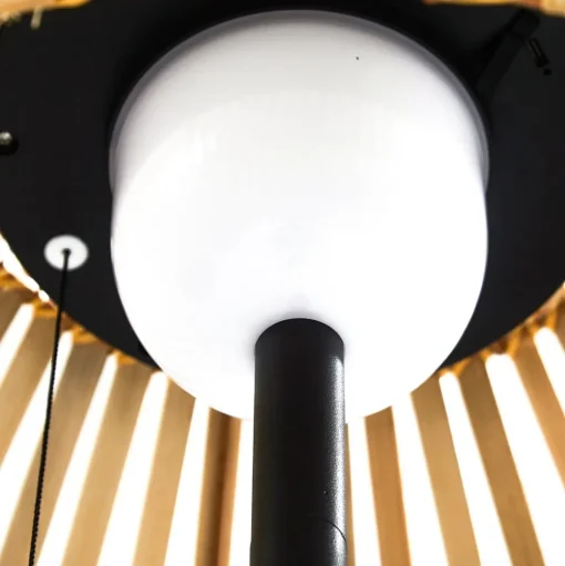 Lucande LED vloerlamp Eligio, bamboe, Ø 39 cm, RGB