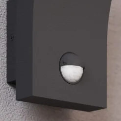 Lucande LED wandlamp Timm, sensor, 20cm, antraciet, IP54