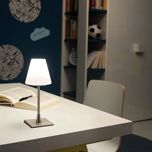 Lucy LED tafellamp met touchdimmer, chroom