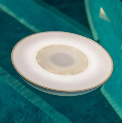 Newgarden Wally Play accu-poollamp RGBW speaker