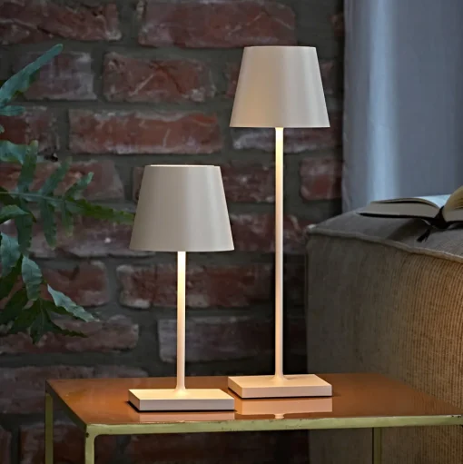 Nuindie mini LED oplaadbare tafellamp, USB-C, beige, IP54, dimbaar