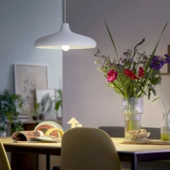 Philips E27 LED lamp A60 5,2W 1095lm 4.000K mat