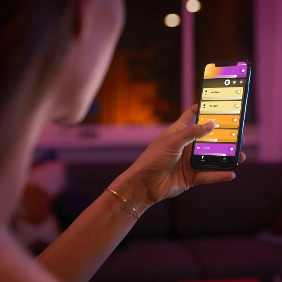 Philips Hue White&Color Ambiance LED E27 6,5W per4