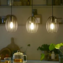 Philips LED kaars E14 4,9W 470m 2.700K mat per 3