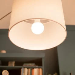 Philips LED lamp E27 4,9W 470lm 2.700K mat per 2