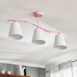 Plafondlamp Alice, roze, drie witte stoffen kappen