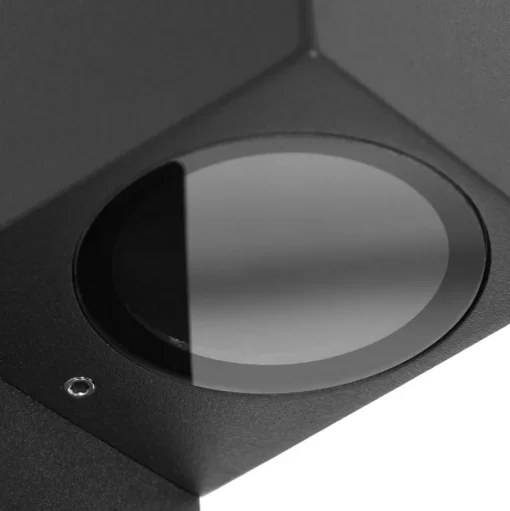 Prios buitenwandlamp Tetje, zwart, hoekig, sensor