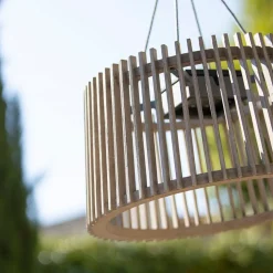 Skaal LED vloerlamp op zonne-energie met lavastenen voet