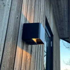SLC Shadow LED buitenwandlamp up/down 2 x Schuko
