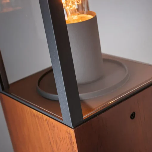 Sokkellamp Timba met hout, hoogte 60 cm