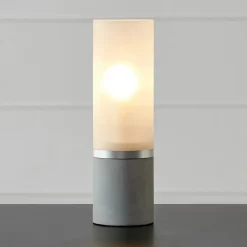 Tafellamp Molo, betonnen voet matglas hoogte 30cm