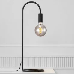 Tafellamp Paco in minimalistische stijl