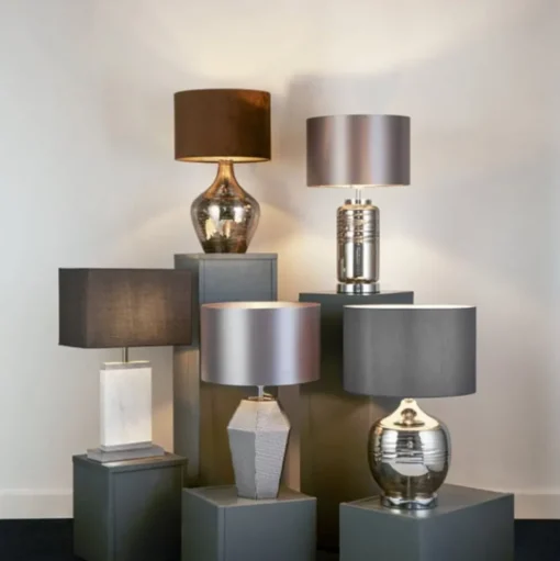 Tafellamp Polygon met glazen voet