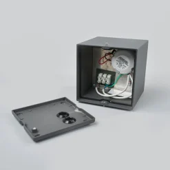 Tanea - LED plafondlamp in kubusvorm, IP54