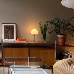 Van glas vervaardigde Wagenfeld-tafellamp