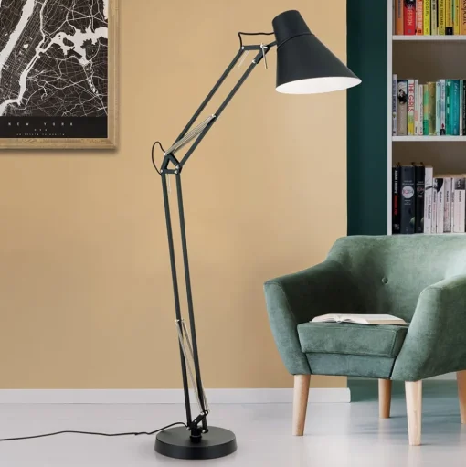 Vloerlamp Bachelor met verstelbare scharnier