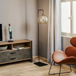 Vloerlamp Monaco met kap van glazen bol
