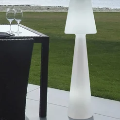 Vloerlamp Newgarden Lola hoogte 110 cm warmwit