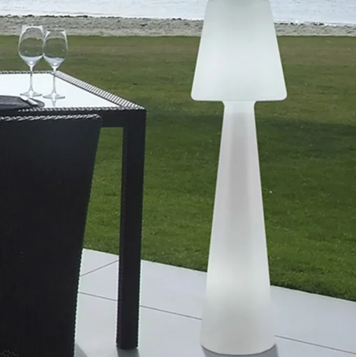Vloerlamp Newgarden Lola hoogte 110 cm warmwit