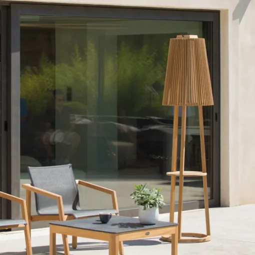 Vloerlamp op zonne-energie Tecka met sensor, teak