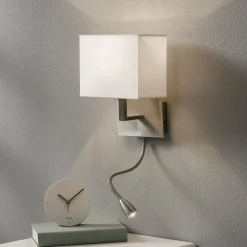 Wandlamp 6519 met LED leeslamp, satijnzilver
