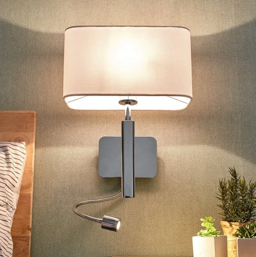 Wandlamp Lucande Jettka, hoogte 63 cm, leesarm, textiel