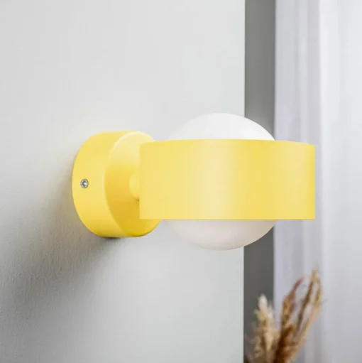 Wandlamp Mado van staal, geel, 1-lamp