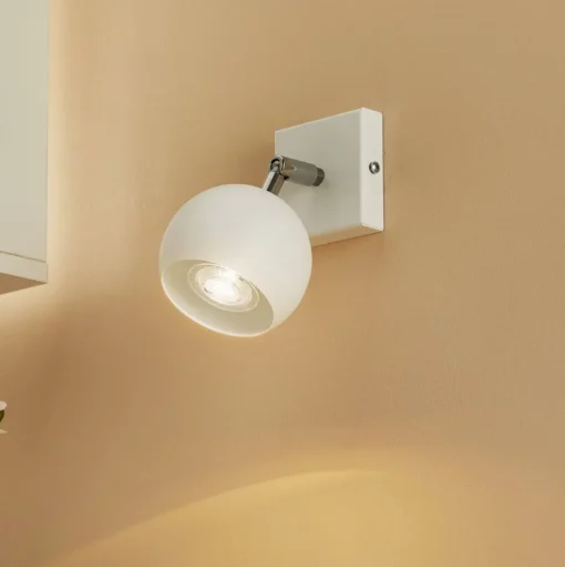 Wandspot Flame van staal, wit